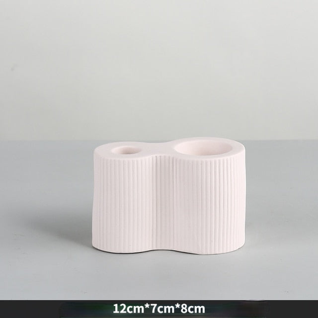 Tiili candlestick holder